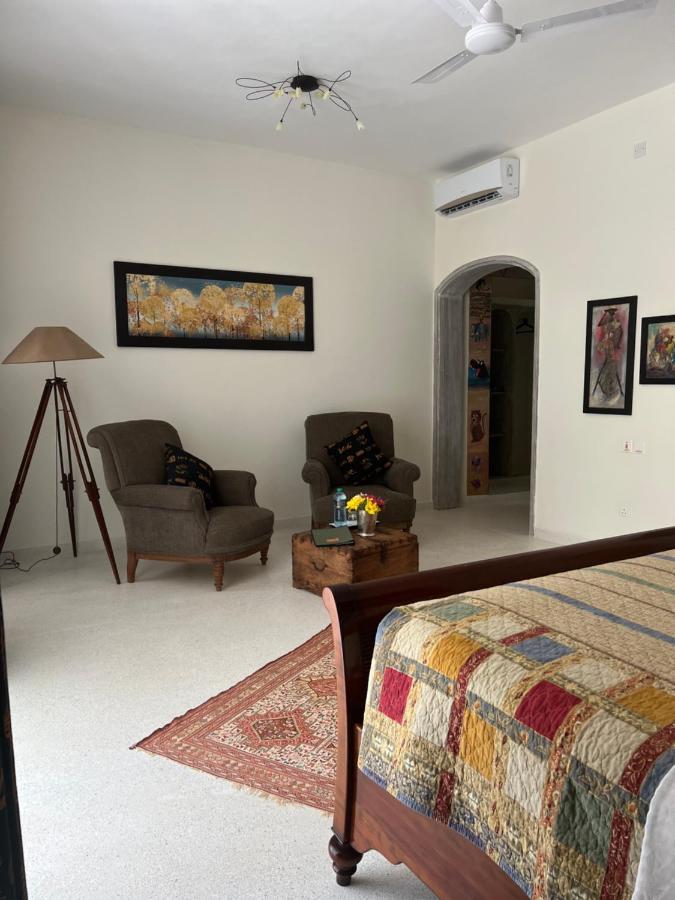 Zumzum Beach House Bed & Breakfast Kinondo Bagian luar foto